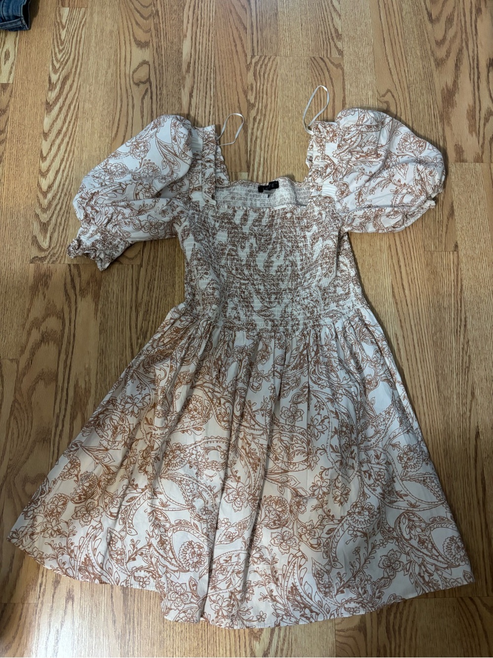 Smocked Puff Sleeve Floral Mini Dress in Cream & Tan
